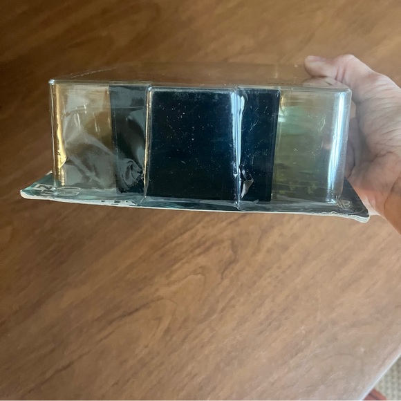 Matrix movie vintage toy Trinity figure by Warner Brothers item no. 28021 - Picture 6 of 10